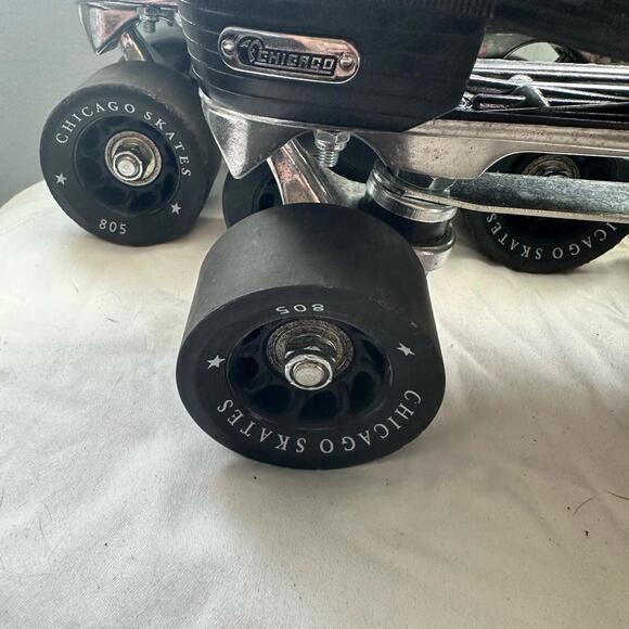 Chicago Skate Men’s Size 7 - Picture 2 of 6